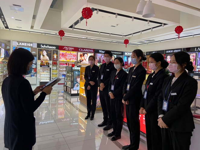 【中國免稅人在行動·一線直擊篇】之十七： 向難而行，戰(zhàn)“疫”到底，成都中免眾志成城抗疫情