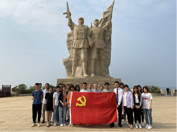 碧海丹心，邁向勝利的起點(diǎn)-美蘭免稅走進(jìn)海南解放公園開(kāi)展黨史學(xué)習(xí)教育活動(dòng)
